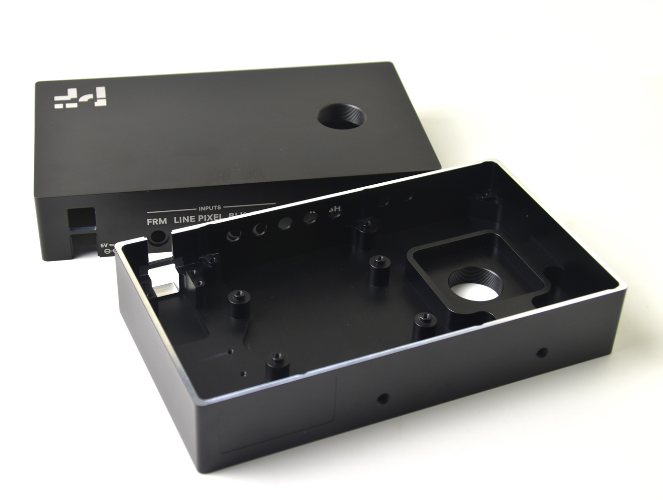 Aluminum_enclosures__housings-028